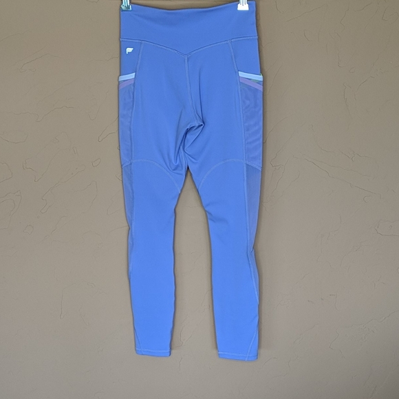 Fabletics Trinity midrise pant & Pia cropped top - Picture 11 of 16